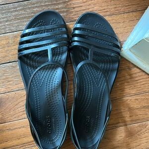 CROCS Black Strappy Sandals